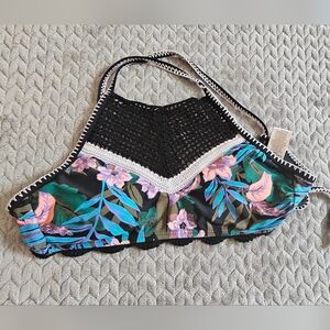 Time And Tru Size L Bikini Top